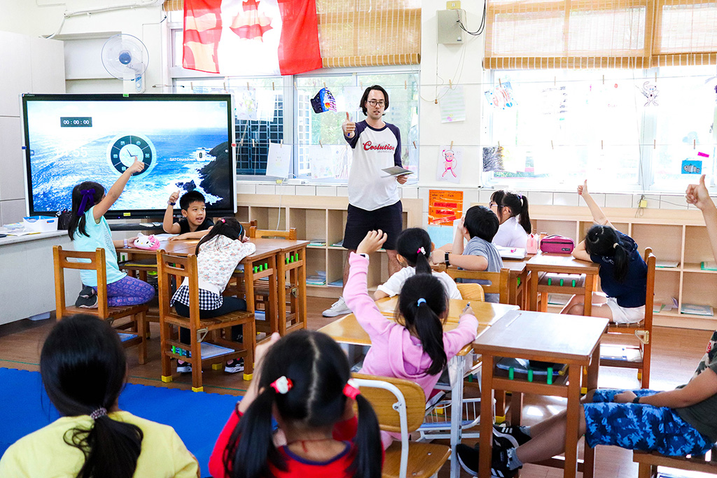 A typical ESL classroom reflects that of a Canadian classroom